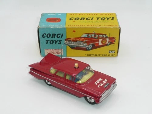 Corgi 439 Chevrolet Impala Fire Chief Car Boxed  *original*