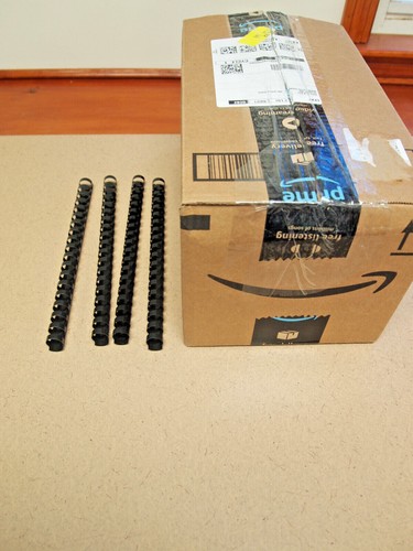 NEW GBC CombBind Spines 3/4" Diameter, 150 Sheet Capacity, BLACK, Box of 100
