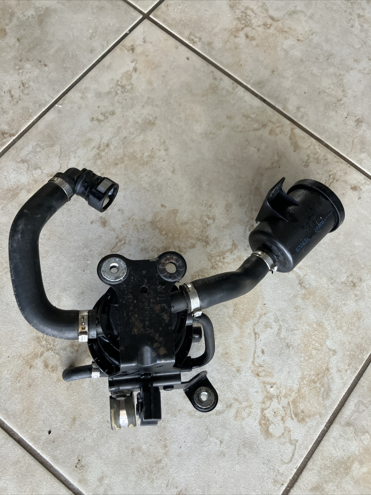 2005 - 2010 BENTLEY CONTINENTAL GTC GT FUEL EMISSION LEAK DETECTION PUMP OEM