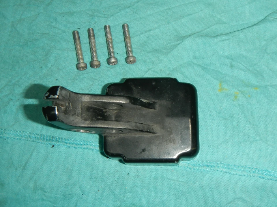 L alavanca de embreagem interruptor montagem poleiro 79 Harley Davidson Sportster XLH 1000 XL XLCH - Imagem 4 de 4