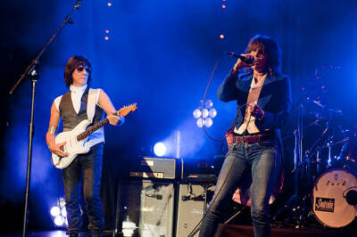 Jeff Beck Chrissie Hynde live on stage during the C/R Roll of Hono- Old Photo 2