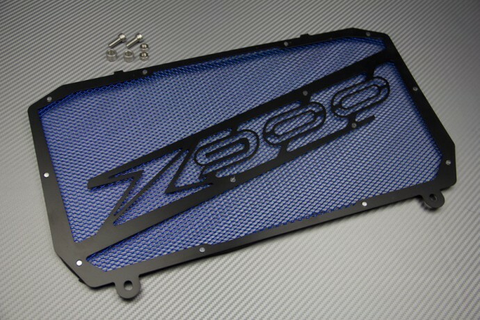 Cache radiateur Z900 bleu robuste pour protéger le moteur Kawasaki contre les débris