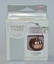 YANKEE CANDLE CHARMING SCENTS SHINY PUMPKIN CHARM METAL BANGLE CAR ACCESSORY