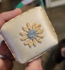 Vintage Nursery Musical Mobile Crib Musical Pillow Wind Up 2" x 2" Square Floral