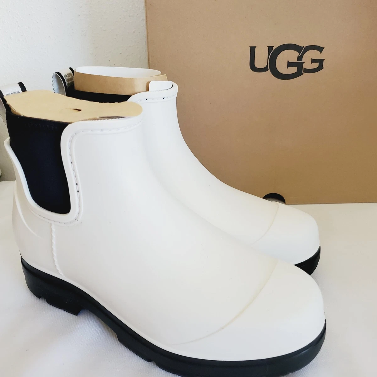 White ugg rain sale boots