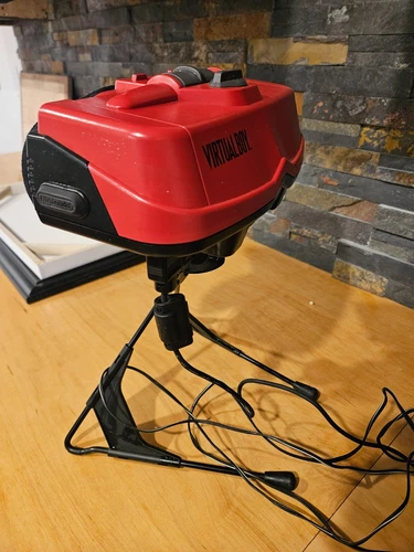 Nintendo Virtual Boy Console Red and Black Semi-Working w/Controller and 5 Games