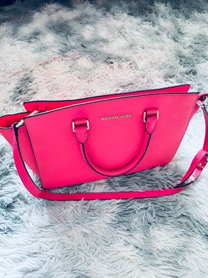 Michael Kors Selma Saffino Leather Medium Satchel in Rasberry