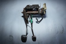99-04 Ford Mustang Manual Clutch Brake Pedal Assembly 5 Speed Gt V6 Kc 99-04 Ford Mustang Manual Clutch Brake Pedal Assembly 5 Speed Gt V6 Kc