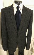 J CREW LUDLOW SIZE 42L GRAY W/BERGUNDY SQUARES 2 BUTTON WOOL SPORTCOAT