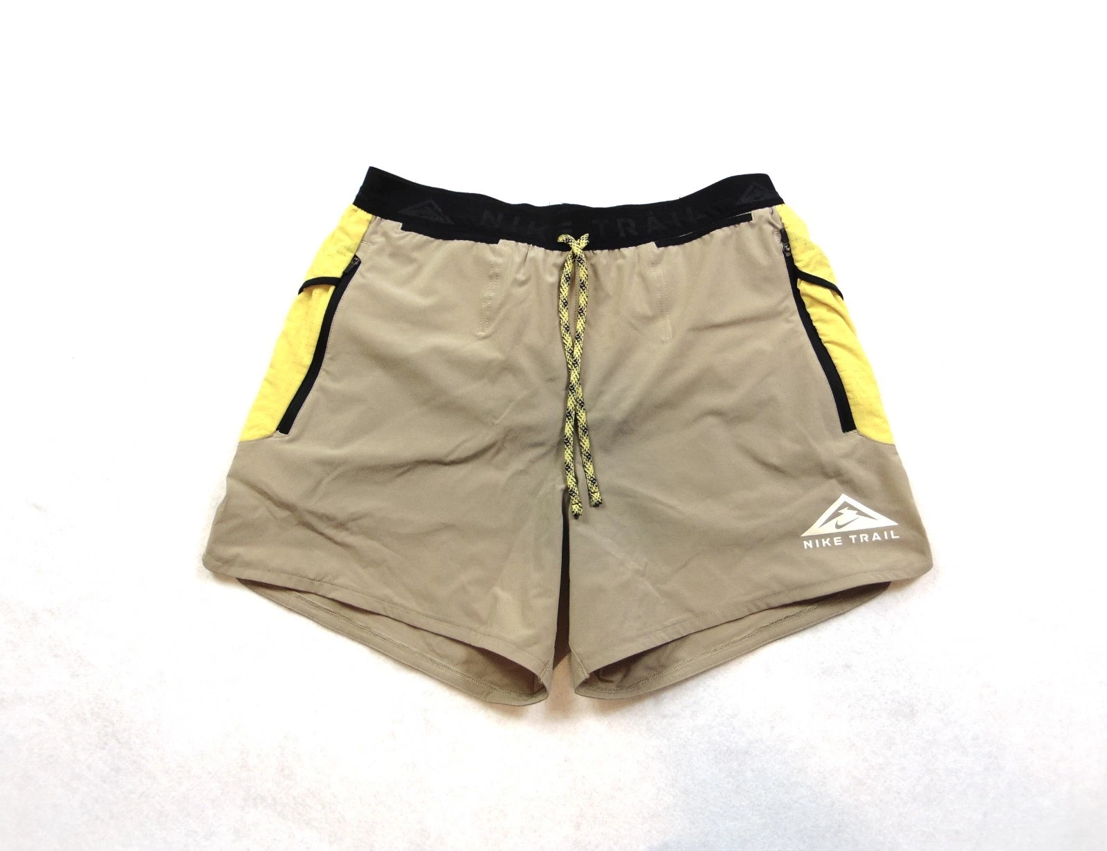Nike Trail Second Sunrise Dri-FIT ADV 5" Running Shorts Sz M NEW DV9311 247 RARE
Opens in a new wind