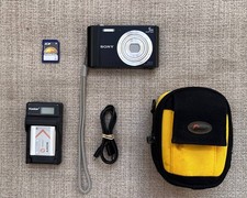 Sony Cyber-shot DSC-W800 20.1MP 5x Zoom Digital Camera 2GB SD Battery Case