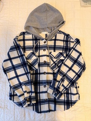 Active USA Women's Blue Plaid Button Up Shirt Long Sleeve