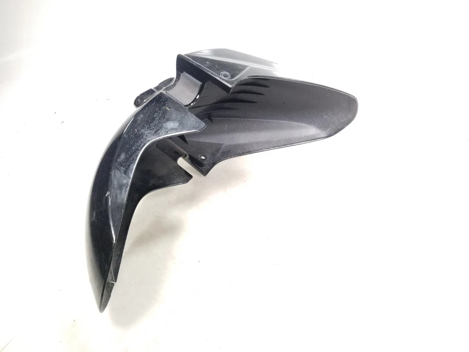 Suzuki GW250 L 2013 guardabarros delantero negro Foto 2 de 4