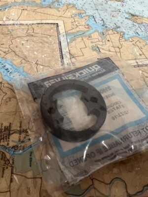 Quicksilver #895063001 Insert Plastic.