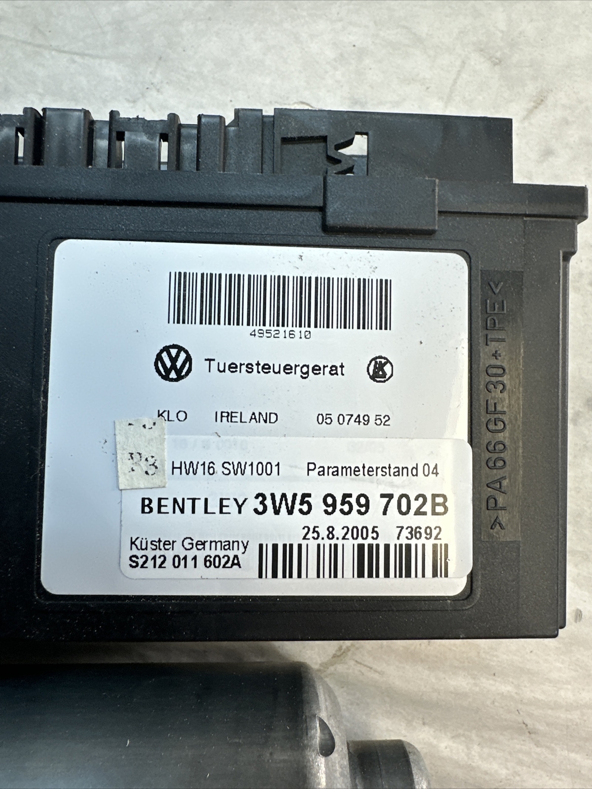 Bentley Continental Flying Spur 05-13 Right Front Door Window Motor OEM 06 07 08