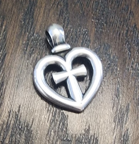 Retired James Avery Heart Pendant with Cross Center 13.11gr - 第 1/4 張圖片