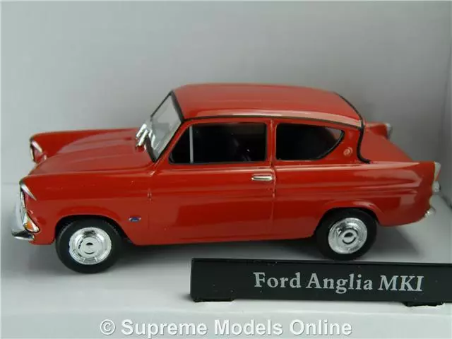 FORD ANGLIA MODEL CAR RED 1 43 SIZE 1960 S 105E 2 DOOR SALOON RO1