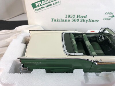 Danbury Mint 1957 Ford Fairlane 500 Skyliner 1:24 Diecast MIB | eBay