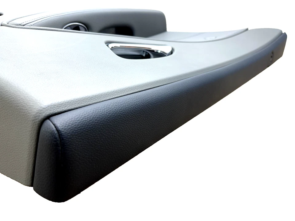 MERCEDES CLS550 W219 2005-2011 PANEL PUERTA TRASERA IZQUIERDA MOLDURA GRIS OEM Foto 4 de 4