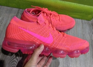 vapormax womens hyper punch