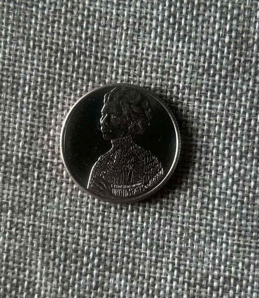 ERROR - 2023 D - Jovita Idar Women's Quarter Reads “In Cod We Trust” Cross Mark - Image 2 of 2