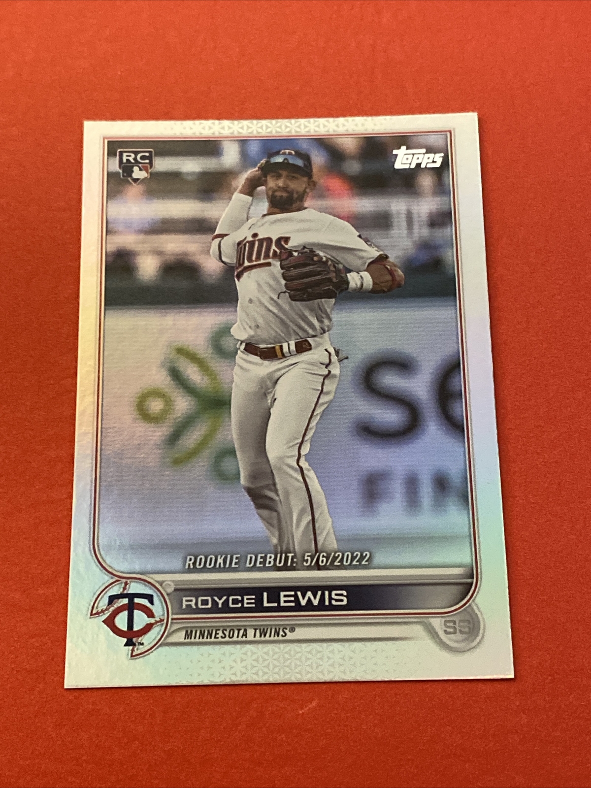 2022 Topps Update Royce Lewis Rainbow Foil RC #US149 TWINS