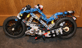 LEGO Technic BMW R 1200 GS Adventure 42063 - Incomplete