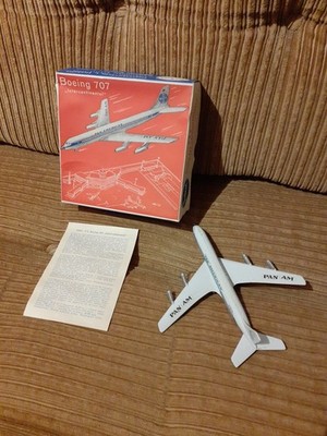 SIKU Flugzeug Boing 707 ''Intercontinental'  PANAMERICAN F3a