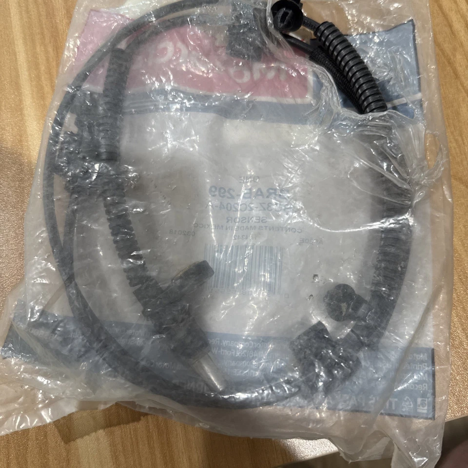 BRAB-299 Motorcraft ABS Speed Sensor Front New for F250 Truck F350 F450 F550 - Image 3 of 4
