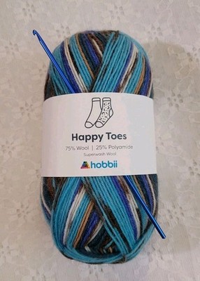 New Super Fine #1 Sock Yarn- Hobbii ''Happy Toes'' Yarn & FREE New Crochet Hook