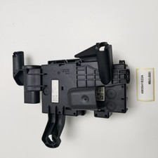 2019-2024 Audi Q8 BATTERY TERMINAL POSITIVE JUNCTION BOX 4M0941823A