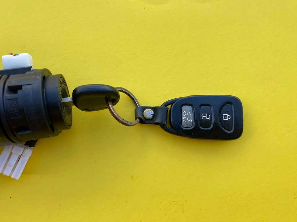 Interruptor de encendido Hyundai Veloster 2012-2017 bloqueo con llave inmovilizador OEM 81910-2V130 Foto 2 de 4