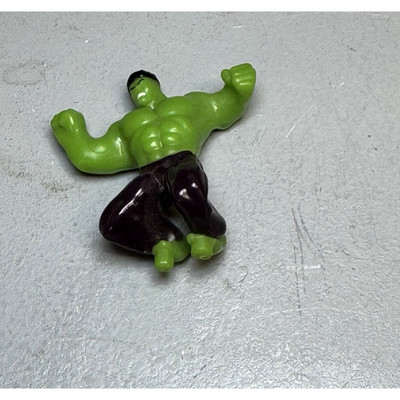 Avengers Hulk Figure Kinder Maxi Surprise Egg - 14 cm Marvel Miniature 1 inch