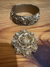 Vintage Antique Gold Tone Roses Bangle Bracelet 8” & Brooch Scarf Clip Pin