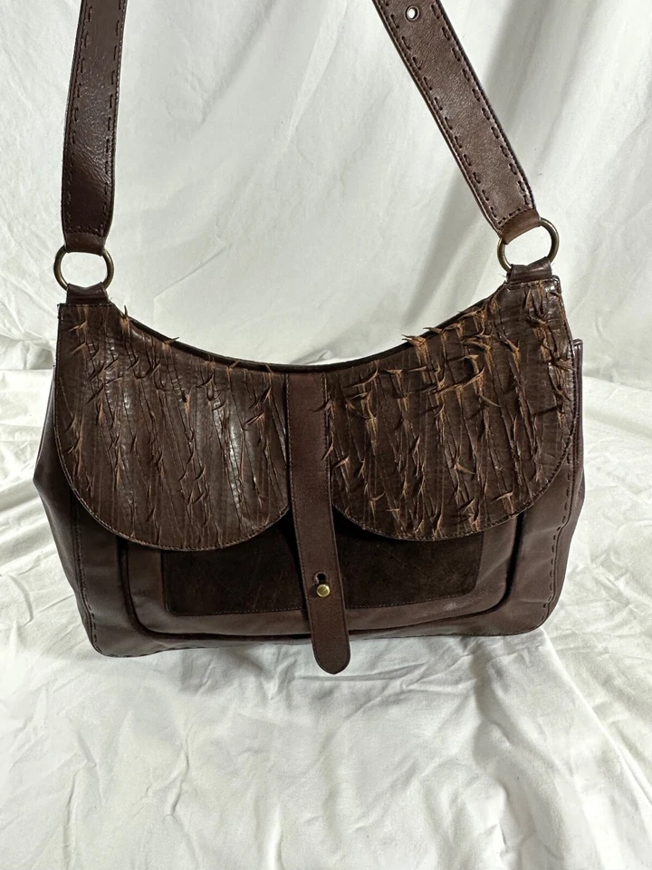 Genuine JANE AUGUST brown leather flap shoulder bag - Image 4 of 4