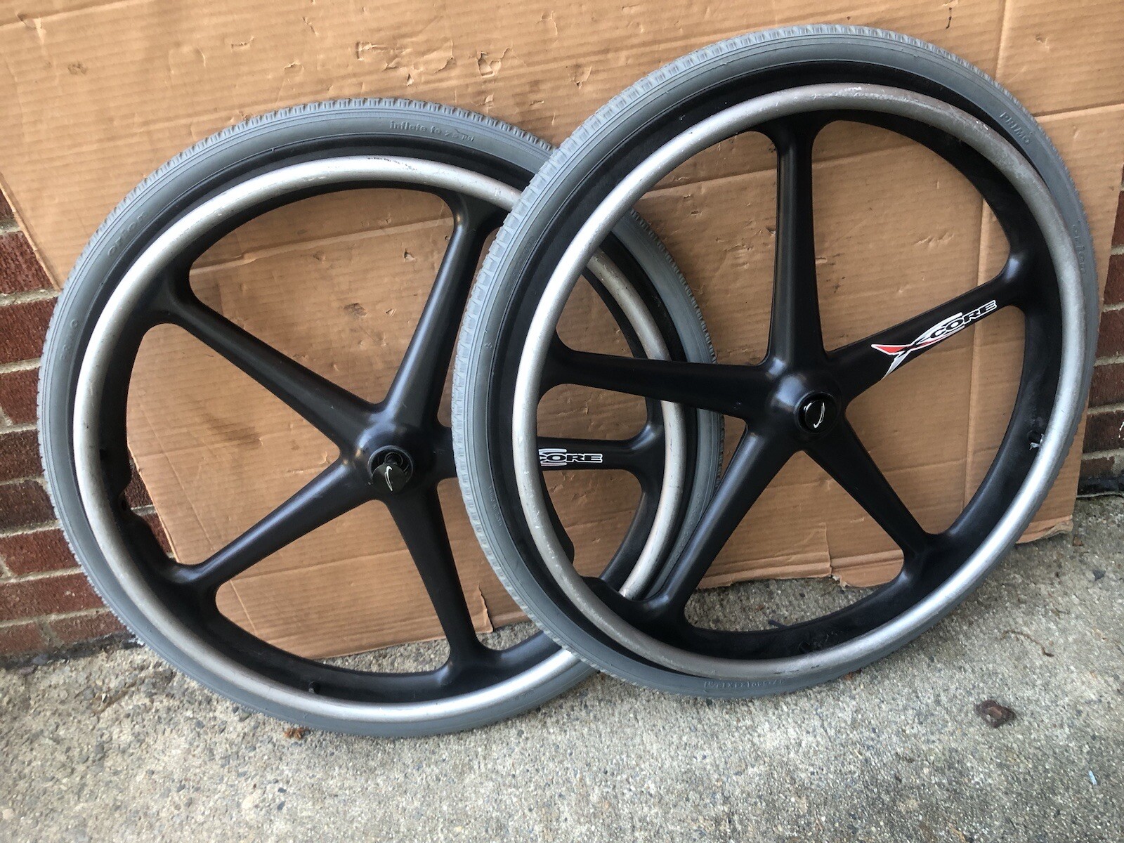 pair 24" XCore Quickie Wheelchair Tires Rear Wheels Rims FLATFREE W