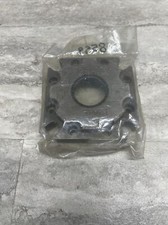 Eaton Char-Lynn 8559-000 Flange Mount Housing For 4000 Ser. Hydraulic Motor, New