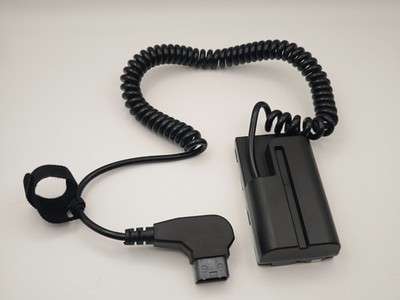 D-Tap to Dual-Sided NP-F Dummy Battery Power Adapter Sony, SmallHD, Arri monitor