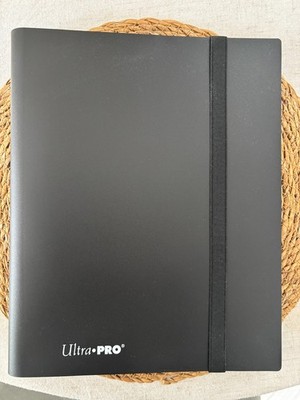 Ultra Pro 9 Pocket Eclipse Binder