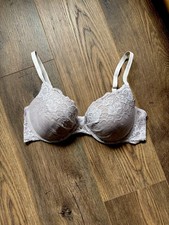 BNWOT Maidenform Padded Push Up Bra Size 38C Nude Beige, Underwired