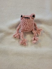 Crochet Leggy Frog