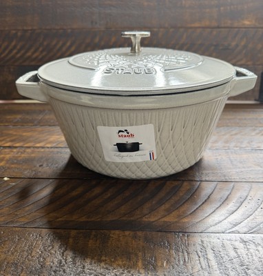 Staub Cast Iron Cocotte Twist Stackable 4.2qt 24cm-White Truffle