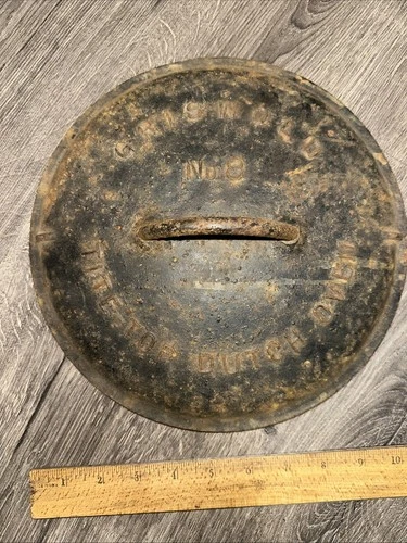 GRISWOLD CAST IRON No. 8 Tite-Top DUTCH OVEN A 2551 LID ONLY Pat. 1920 Erie PA