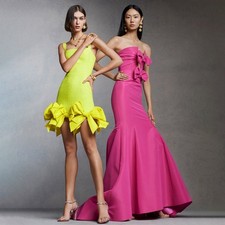 $3150 Oscar de la Renta Bouclé-Tweed Bow Hem Runway Mini Dress, Still in stores