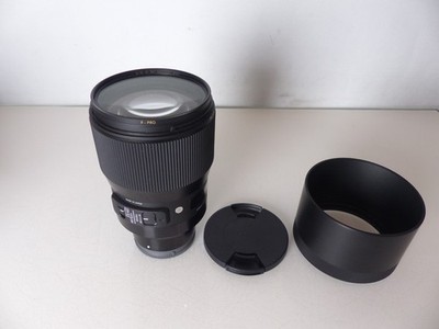 Sigma 135mm 1:1.8 1,8 DG 82 Objektiv Lens für Sony E-Mount #M17