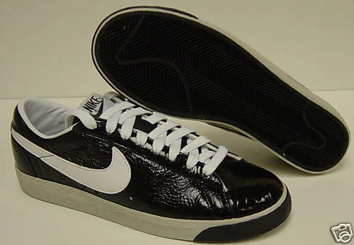 Zapatillas negras clasicas new arrivals