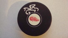 Danny DeKeyser Detroit Red Wings AUTOGRAPHED HOCKEY PUCK SIGNED