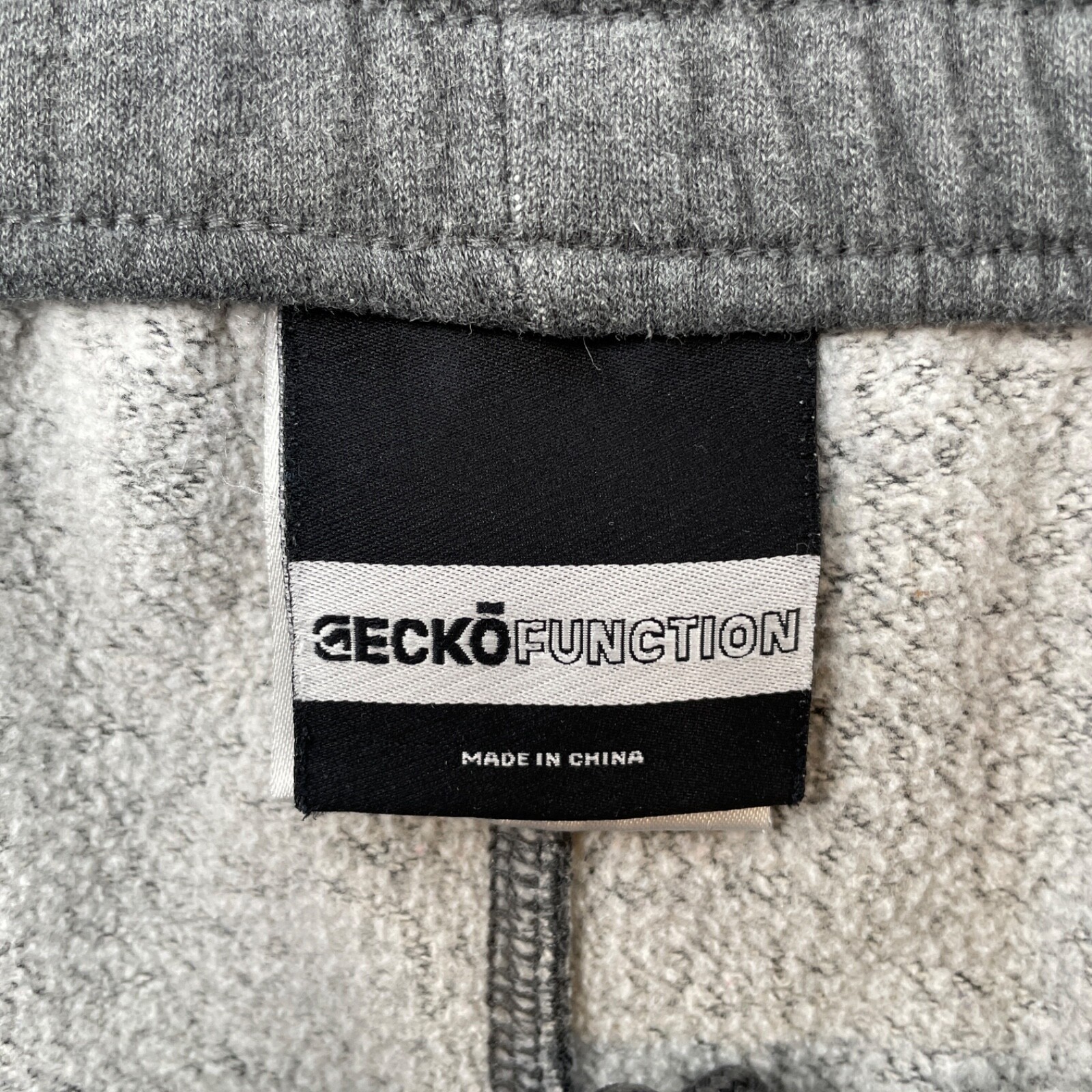 Vintage Ecko Function Cargo Sweatpants Adult Larg… - image 3