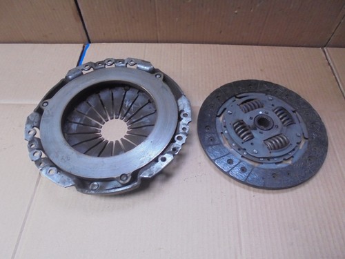 RENAULT TRAFIC 2010 2.0 DCI CLUTCH WITH PRESSURE PLATE
