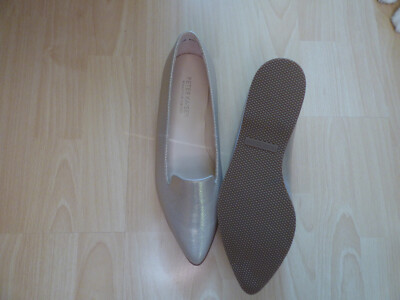 PETER KAISER tolle Slipper Gr. 5,5 bzw. 38,5 in Beige Neu